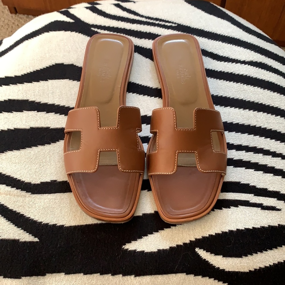 SOLD//HERMES ORAN SANDALS